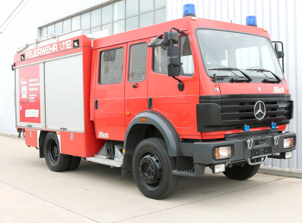 Mercedes-Benz SK 1224 4x4 DOKA + Lichtmast nur org. 22400 km - Грузовик: фото 1 Mercedes-Benz SK 1224 4x4 DOKA + Lichtmast nur org. 22400 km - Грузовик: фото 1