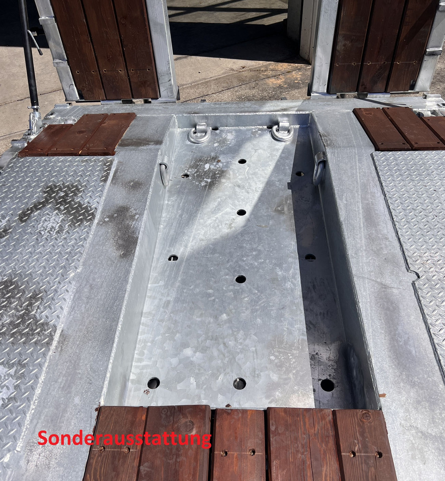 Новый Низкорамный прицеп Для транспортировки тяжёлой техники Möslein T 3-6,60 VB 3 Achs Tieflader- Anhänger, Luftgefedert, Verbreiterung: фото 8 Новый Низкорамный прицеп Для транспортировки тяжёлой техники Möslein T 3-6,60 VB 3 Achs Tieflader- Anhänger, Luftgefedert, Verbreiterung: фото 8