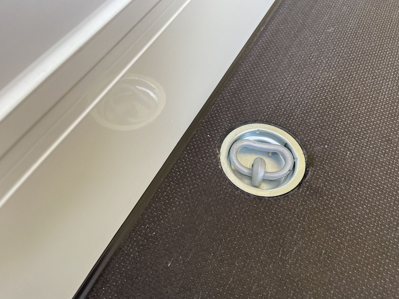 Möslein TKO105 D-L 6 m 10 t GG Tandem Koffer, Ladebordwand+ Durchladbar, 6,20 m - Прицеп-фургон: фото 5 Möslein TKO105 D-L 6 m 10 t GG Tandem Koffer, Ladebordwand+ Durchladbar, 6,20 m - Прицеп-фургон: фото 5