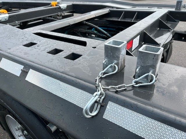 Außenroller 18 AR - Прицеп мультилифт/ Бункеровоз: фото 4 Außenroller 18 AR - Прицеп мультилифт/ Бункеровоз: фото 4