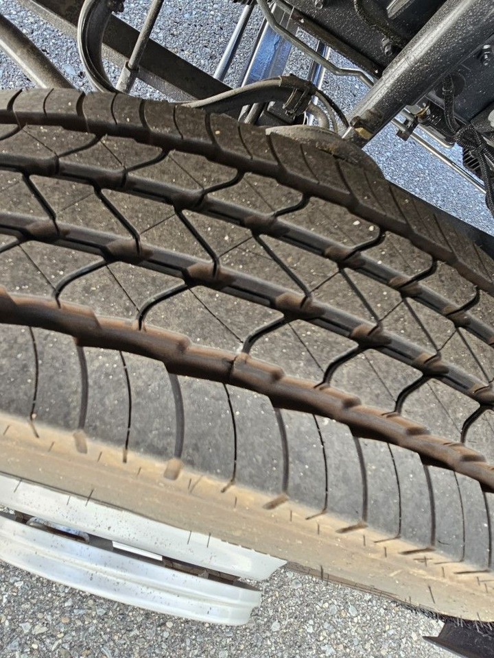 Новый Тентованный грузовик DAF LF 210 7,49t Spier Pritsche-Plane LBW Tageszulas DAF FA LF 210 08t Spier Pritsche mit LBW: фото 20