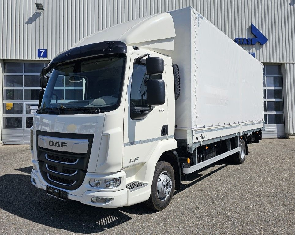 DAF LF 210 7,49t Spier Pritsche-Plane LBW Tageszulas DAF FA LF 210 08t Spier Pritsche mit LBW - Тентованный грузовик: фото 1 DAF LF 210 7,49t Spier Pritsche-Plane LBW Tageszulas DAF FA LF 210 08t Spier Pritsche mit LBW - Тентованный грузовик: фото 1