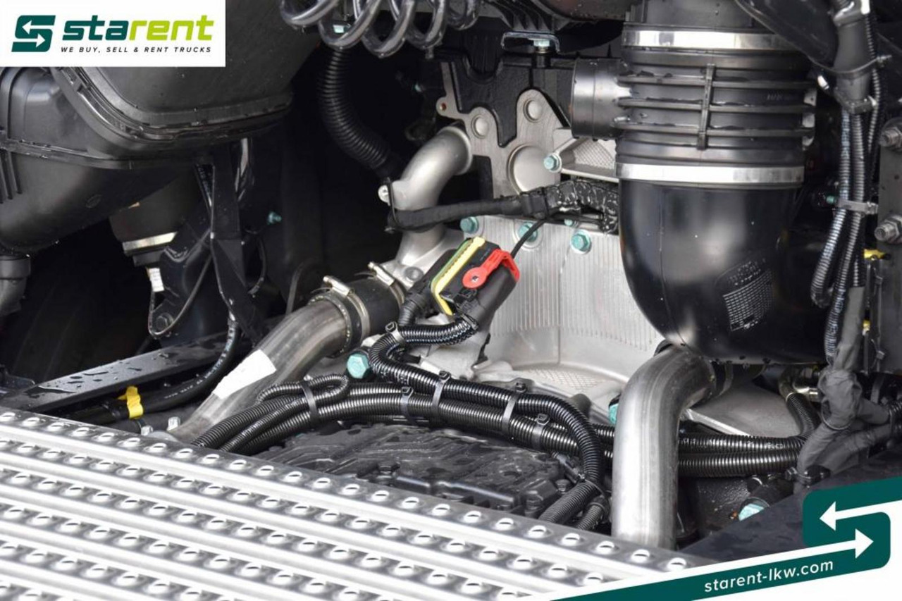 Тягач MAN TGX 18.540 LL LIONS S GX-Fahrerhaus Retarder: фото 11 Тягач MAN TGX 18.540 LL LIONS S GX-Fahrerhaus Retarder: фото 11