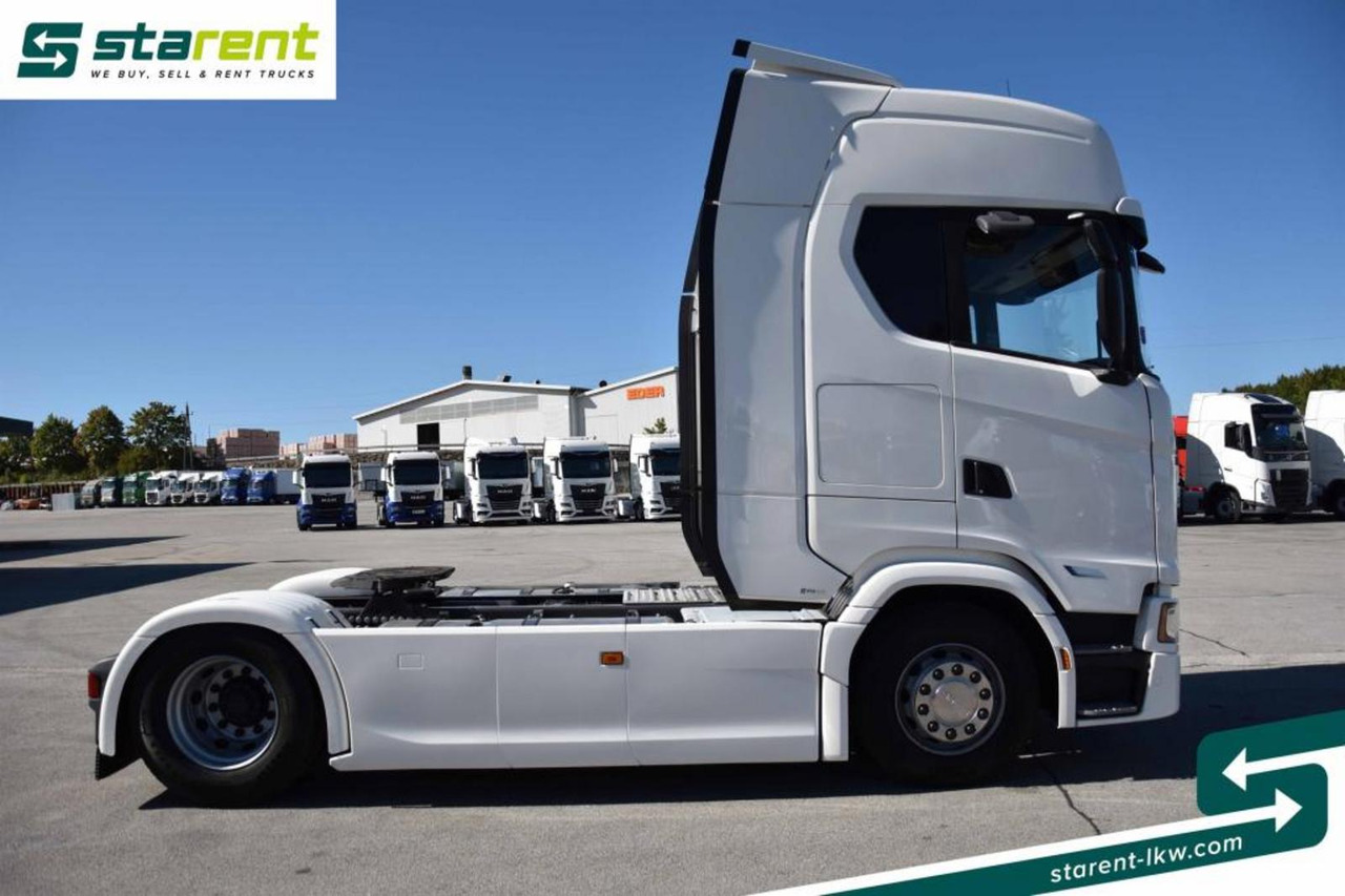 Scania S560 Retarder Navi LED-Lichter Ledersitze ACC - Тягач: фото 4 Scania S560 Retarder Navi LED-Lichter Ledersitze ACC - Тягач: фото 4