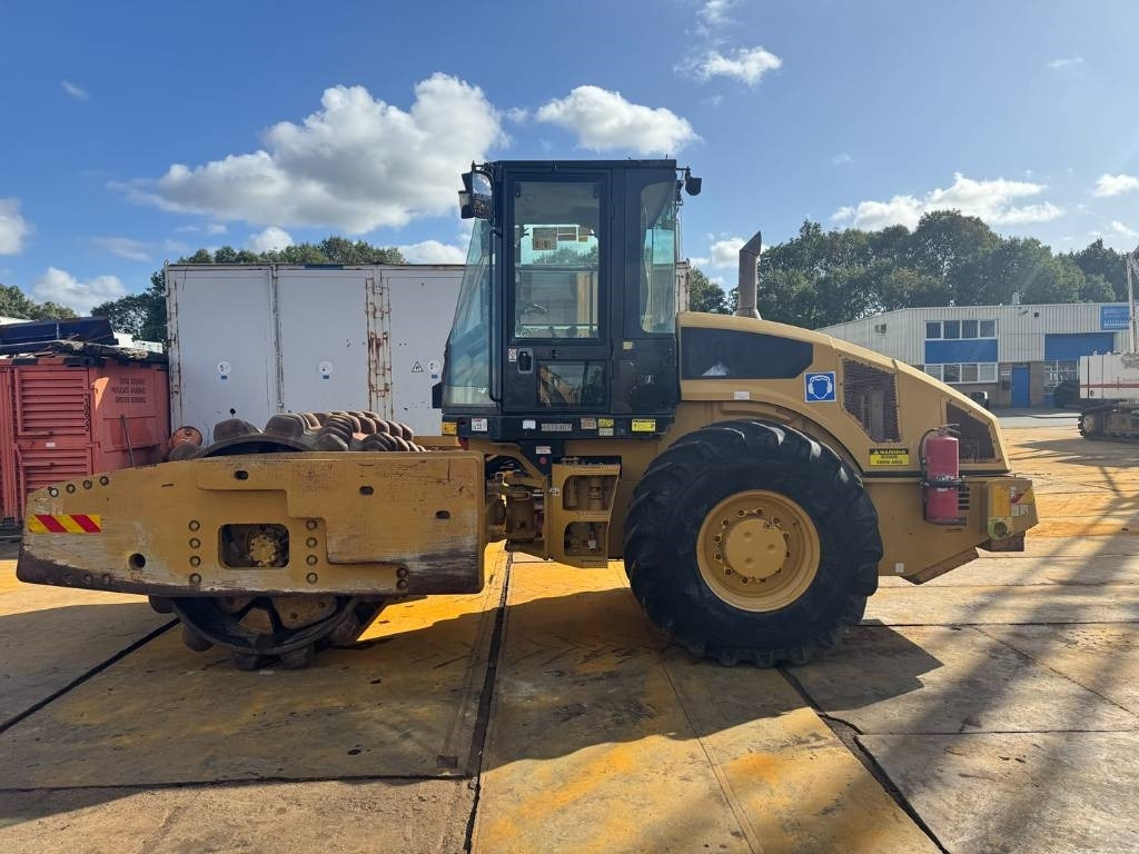 CAT CP 76 - Компактор: фото 2 CAT CP 76 - Компактор: фото 2