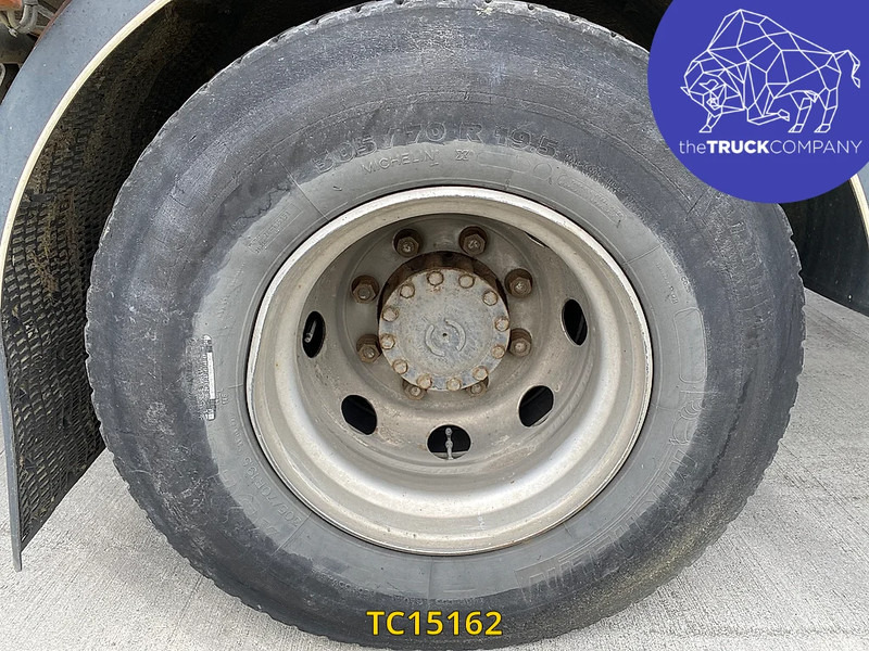 Iveco EuroCargo 160 E25 - Грузовик с закрытым кузовом: фото 4 Iveco EuroCargo 160 E25 - Грузовик с закрытым кузовом: фото 4