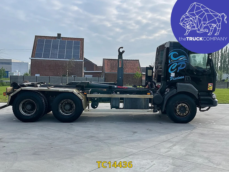 Renault Kerax 370 - Грузовик-контейнеровоз/ Сменный кузов: фото 2 Renault Kerax 370 - Грузовик-контейнеровоз/ Сменный кузов: фото 2