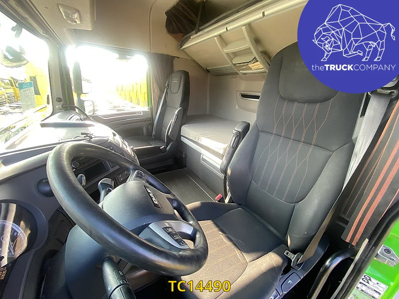 Тягач DAF XF 480: фото 8