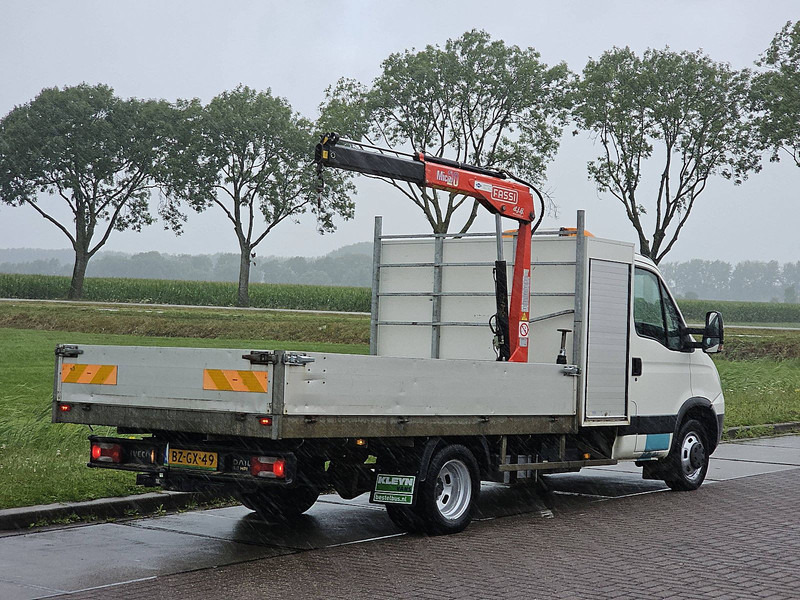 Iveco Daily 40C15 XL FASSI laadkraan - Малотоннажный бортовой грузовик: фото 3 Iveco Daily 40C15 XL FASSI laadkraan - Малотоннажный бортовой грузовик: фото 3