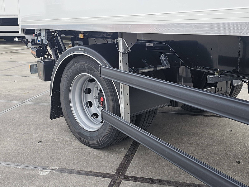 Полуприцеп-фургон KLEYN TRAILERS TFSH 09 KOFFER: фото 8 Полуприцеп-фургон KLEYN TRAILERS TFSH 09 KOFFER: фото 8