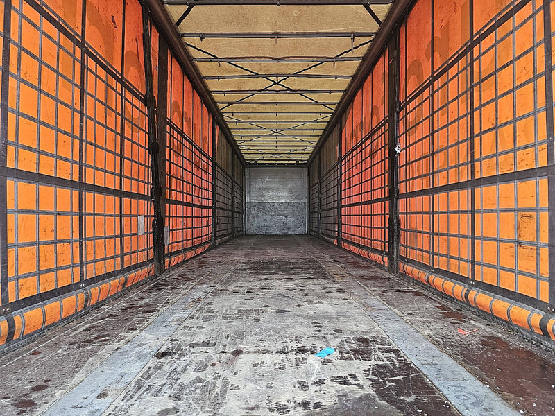 Тентованный полуприцеп Kögel S24: фото 6