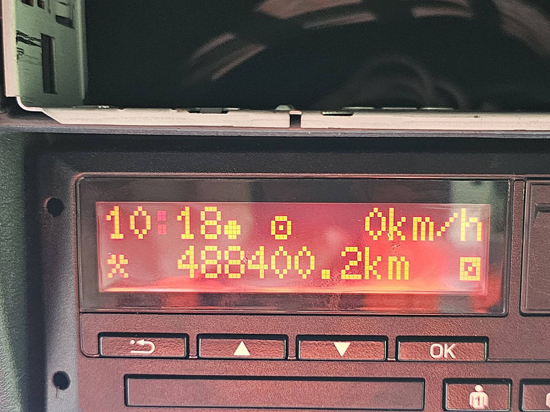 Грузовик с закрытым кузовом MAN 12.250 TGM LX HEATER 2T LIFT: фото 9