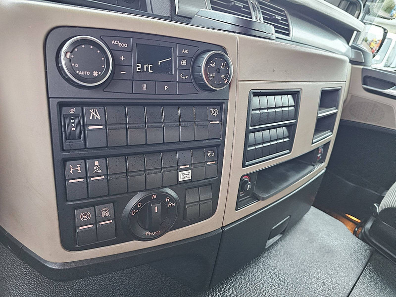 Грузовик с закрытым кузовом MAN 12.250 TGM LX HEATER 2T LIFT: фото 14