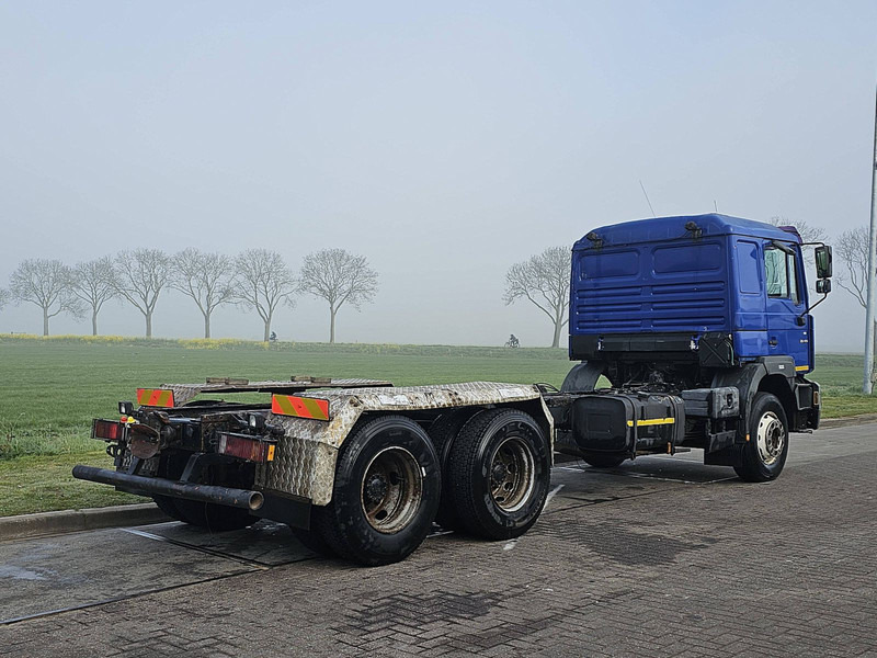 MAN 26.414 F2000 6X4 STEEL MANUAL - Грузовик-шасси: фото 3 MAN 26.414 F2000 6X4 STEEL MANUAL - Грузовик-шасси: фото 3