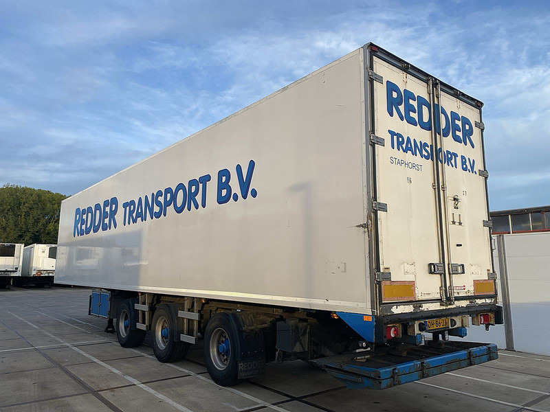 Pacton R3-001 2X STEER AXLE LIFT - Полуприцеп-фургон: фото 5 Pacton R3-001 2X STEER AXLE LIFT - Полуприцеп-фургон: фото 5