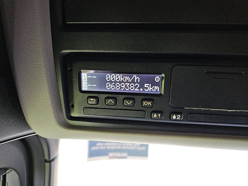 Тягач Scania S450 RETARDER 2X TANK: фото 9 Тягач Scania S450 RETARDER 2X TANK: фото 9