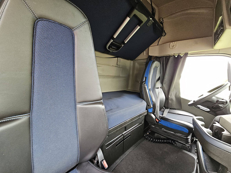 Тягач Volvo FH 500 XL: фото 15 Тягач Volvo FH 500 XL: фото 15