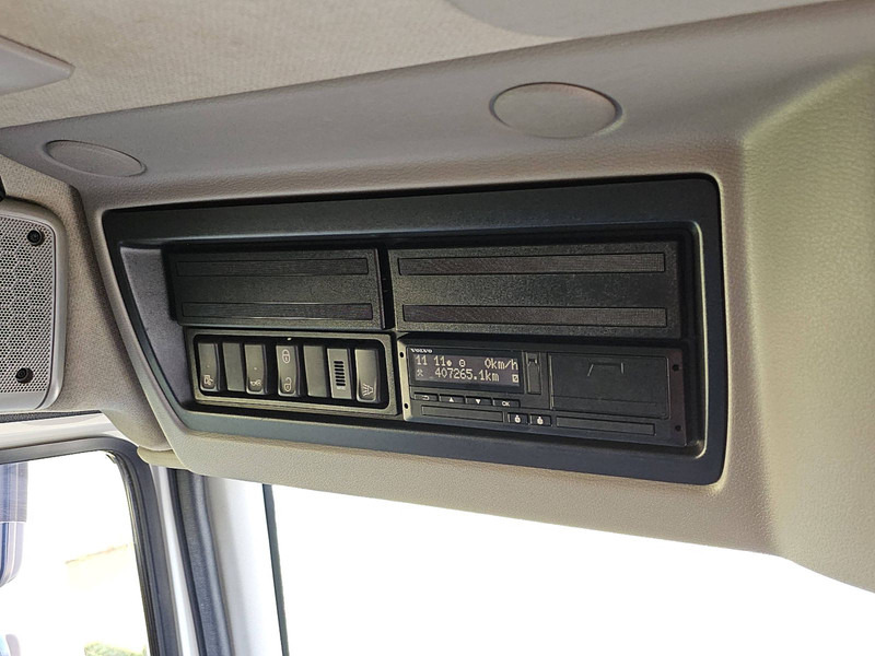 Грузовик с закрытым кузовом Volvo FL 220.12 AIRCO LIFT SIDE DOOR: фото 12 Грузовик с закрытым кузовом Volvo FL 220.12 AIRCO LIFT SIDE DOOR: фото 12