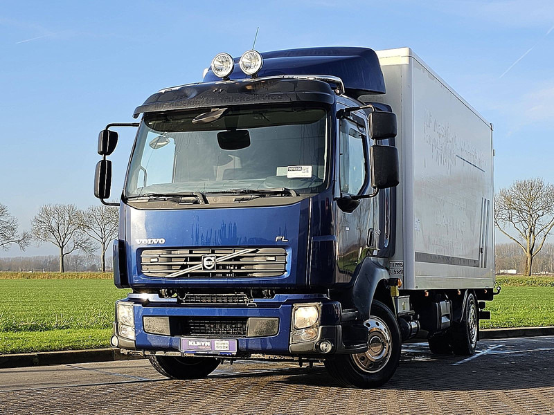 Volvo FL 240.12 TAILLIFT SIDE DOOR - Грузовик с закрытым кузовом: фото 1 Volvo FL 240.12 TAILLIFT SIDE DOOR - Грузовик с закрытым кузовом: фото 1