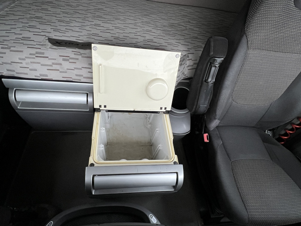 Daf XF 440 Euro6 Klimaanlage Motorbremse+ 2x Bett - Тягач: фото 3 Daf XF 440 Euro6 Klimaanlage Motorbremse+ 2x Bett - Тягач: фото 3