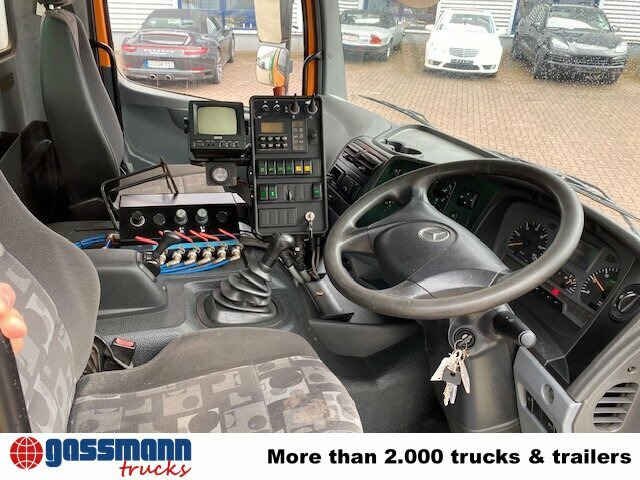 Mercedes-Benz Atego 1524 L 4x2 Kehrmaschine FAUN Viajet - Подметально-уборочная машина: фото 2 Mercedes-Benz Atego 1524 L 4x2 Kehrmaschine FAUN Viajet - Подметально-уборочная машина: фото 2