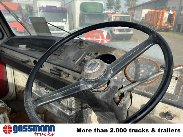 Saurer V5 4x2 - Грузовик бортовой/ Платформа: фото 2 Saurer V5 4x2 - Грузовик бортовой/ Платформа: фото 2