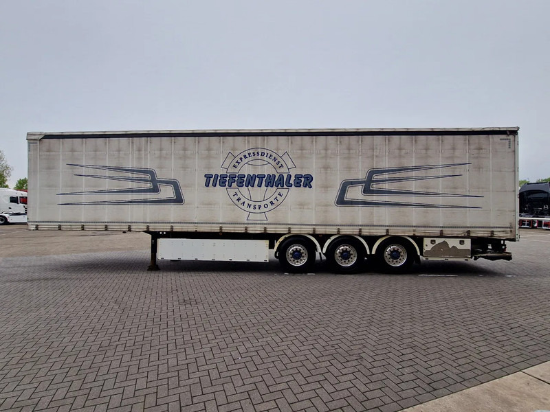 Schwarzmüller Tautliner 3 axle - Loadlift - Lift axle - BPW Axle - Lift axle - Alloy wheels - Тентованный полуприцеп: фото 4 Schwarzmüller Tautliner 3 axle - Loadlift - Lift axle - BPW Axle - Lift axle - Alloy wheels - Тентованный полуприцеп: фото 4