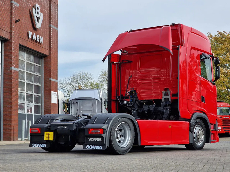 Тягач Scania S460 Highline 4x2 - Lowdeck - New - Retarder - Night clima - 2x tank - Led - Full spoiler: фото 7 Тягач Scania S460 Highline 4x2 - Lowdeck - New - Retarder - Night clima - 2x tank - Led - Full spoiler: фото 7