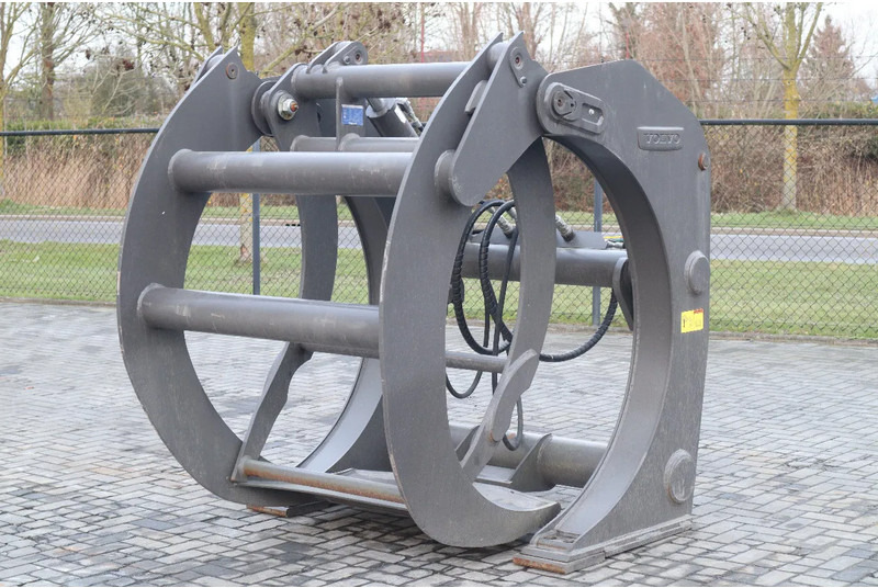 Volvo 80834 | 1.8 M2 | L60/L70/L90 | LOG GRAPPLE | HOLZGREIFER | WOOD CLAMP - Лесной прицеп: фото 1 Volvo 80834 | 1.8 M2 | L60/L70/L90 | LOG GRAPPLE | HOLZGREIFER | WOOD CLAMP - Лесной прицеп: фото 1