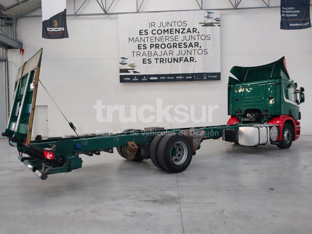 SCANIA P280.18 - Грузовик-шасси: фото 4 SCANIA P280.18 - Грузовик-шасси: фото 4