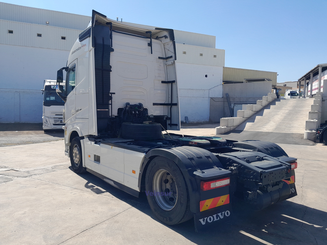 VOLVO FH4 - Тягач: фото 3 VOLVO FH4 - Тягач: фото 3