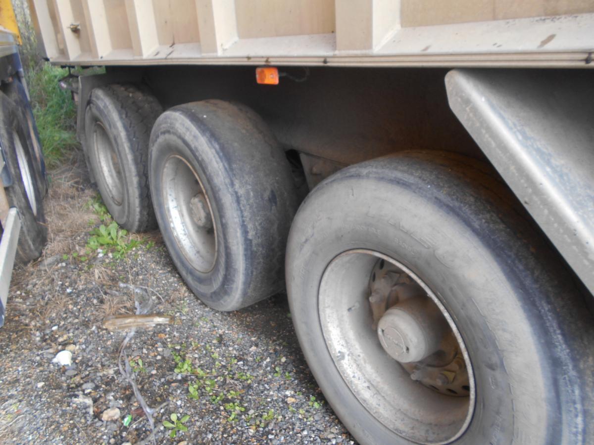 Benalu - Самосвальный полуприцеп: фото 5 Benalu - Самосвальный полуприцеп: фото 5