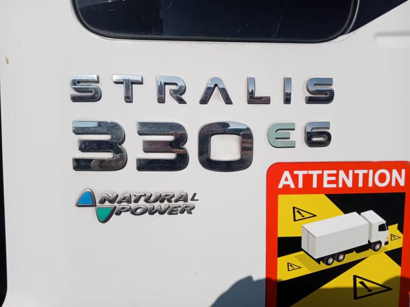 Iveco 330.36 - Крюковой мультилифт: фото 3 Iveco 330.36 - Крюковой мультилифт: фото 3