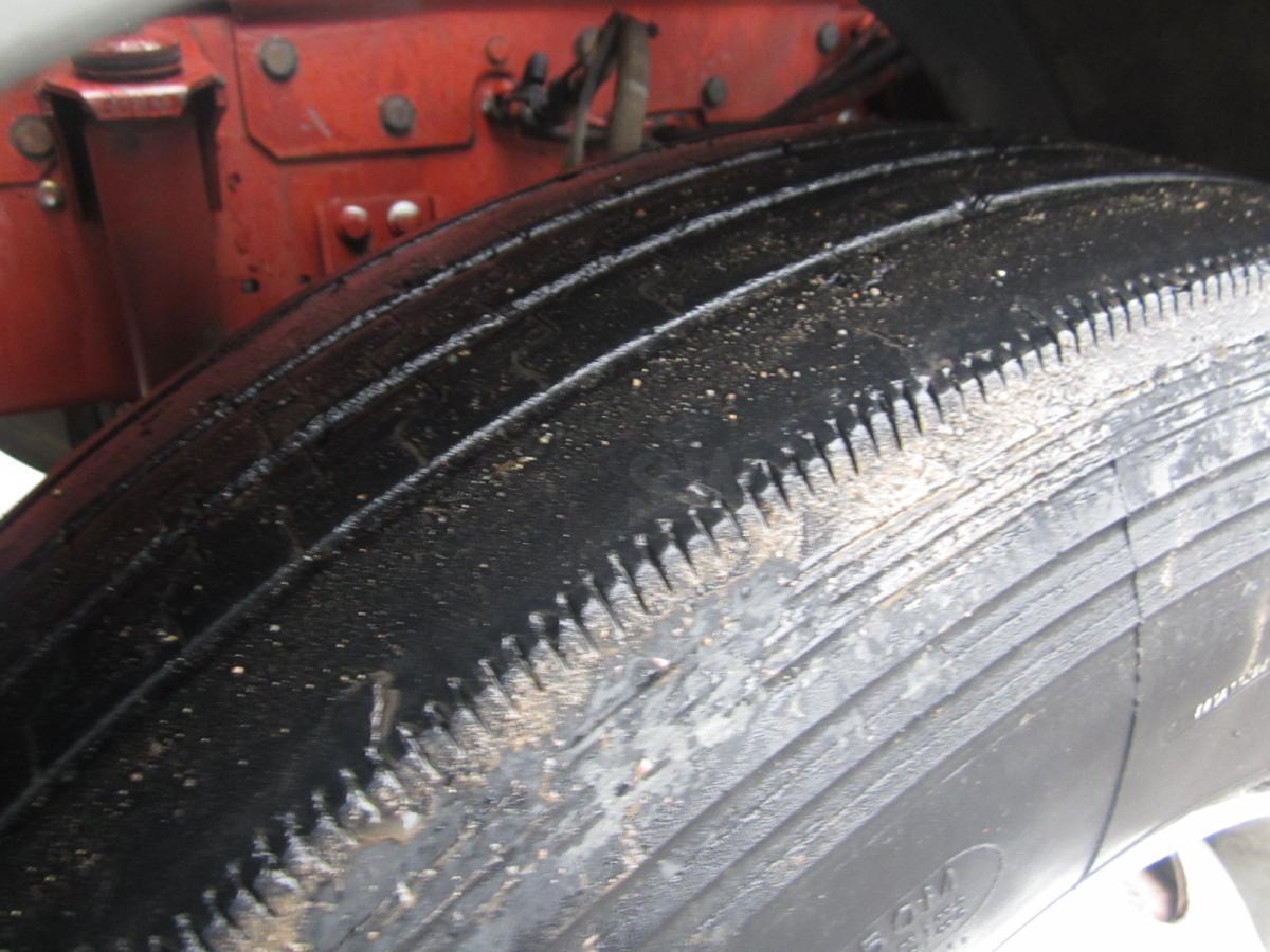 Iveco Eurotrakker - Крюковой мультилифт: фото 3 Iveco Eurotrakker - Крюковой мультилифт: фото 3