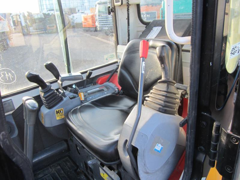 Мини-экскаватор Kubota U25: фото 8