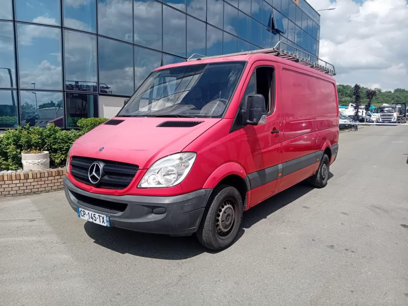 Mercedes Sprinter 209 CDI - Цельнометаллический фургон: фото 1 Mercedes Sprinter 209 CDI - Цельнометаллический фургон: фото 1
