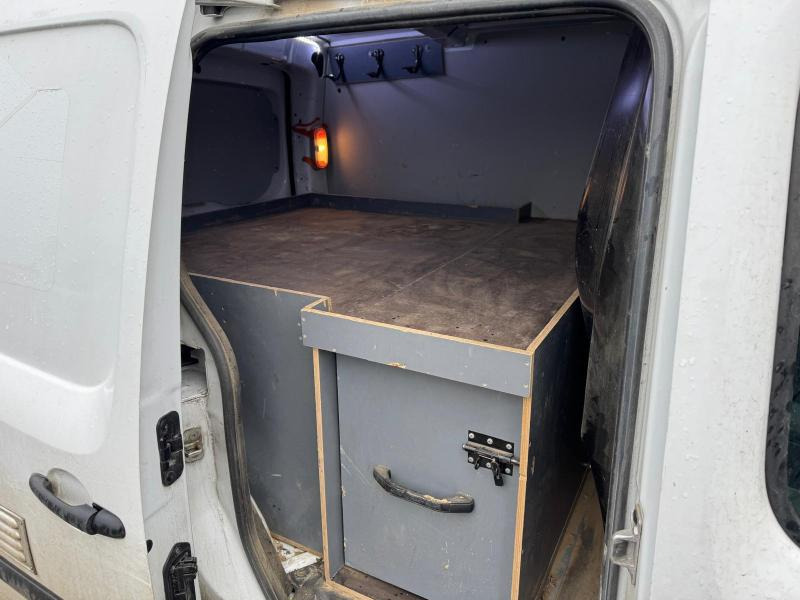 Renault Kangoo 1.5 DCI - Цельнометаллический фургон: фото 5 Renault Kangoo 1.5 DCI - Цельнометаллический фургон: фото 5