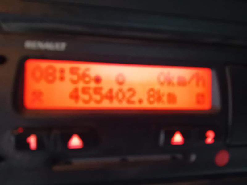 Renault Kerax 370 DXI - Самосвал: фото 5 Renault Kerax 370 DXI - Самосвал: фото 5