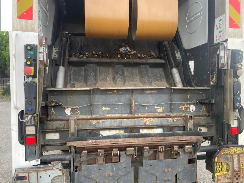 Renault Premium 310 DXI - Мусоровоз: фото 3 Renault Premium 310 DXI - Мусоровоз: фото 3