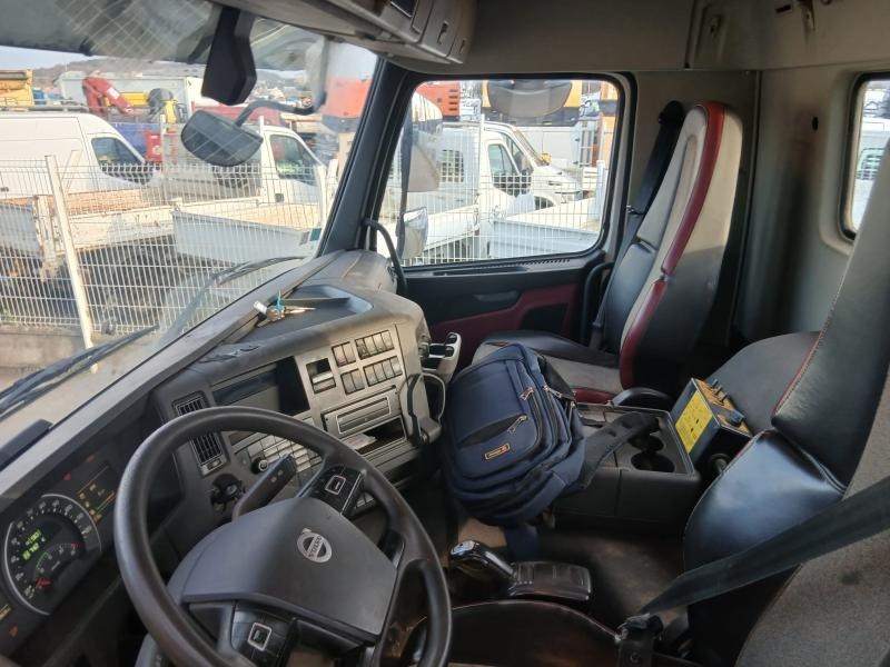 Volvo FMX 410 - Крюковой мультилифт: фото 3 Volvo FMX 410 - Крюковой мультилифт: фото 3