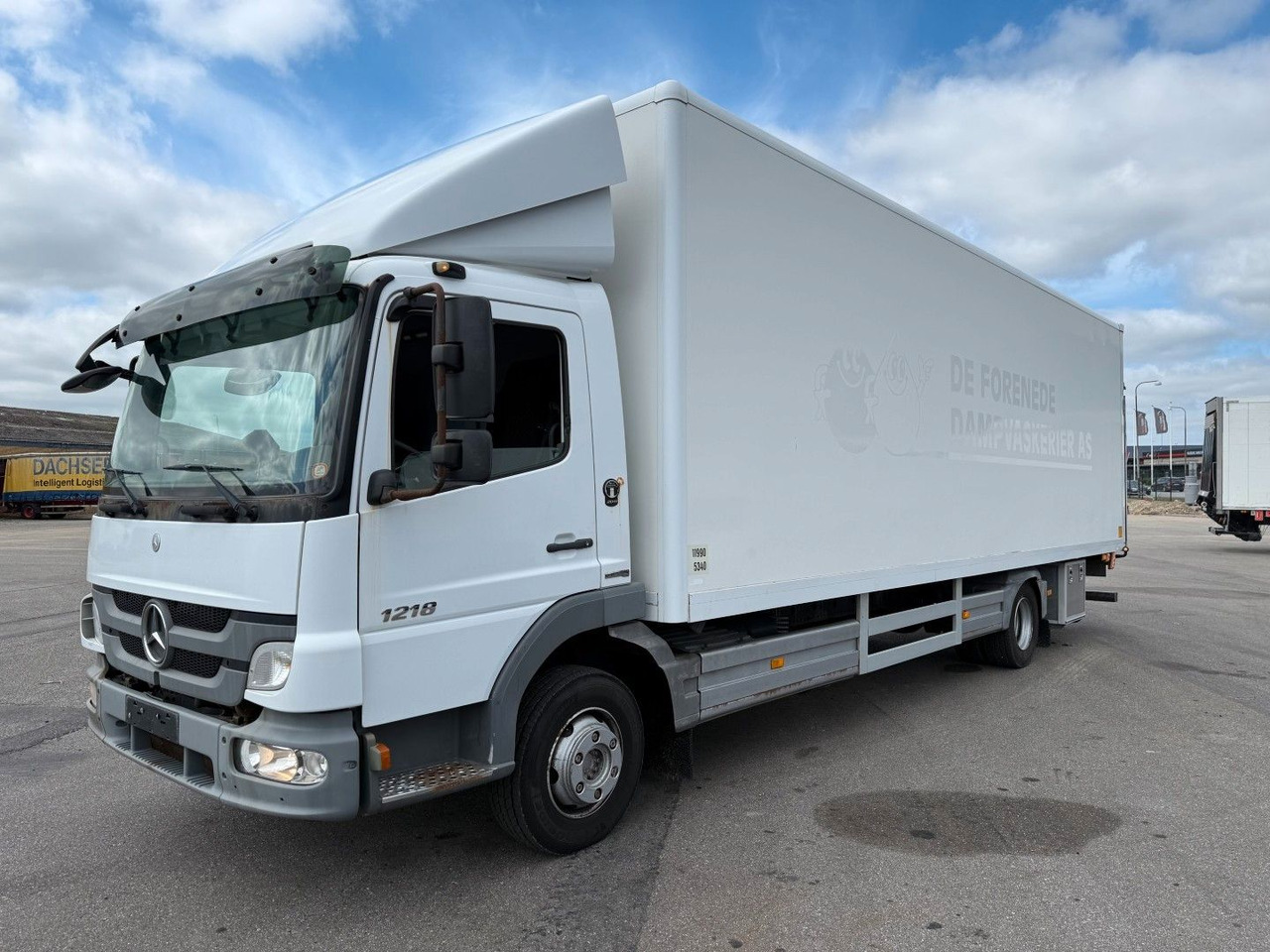 Mercedes-Benz Atego 1218 4x2 Euro 5 8,0 m. koffer - Грузовик с закрытым кузовом: фото 1 Mercedes-Benz Atego 1218 4x2 Euro 5 8,0 m. koffer - Грузовик с закрытым кузовом: фото 1