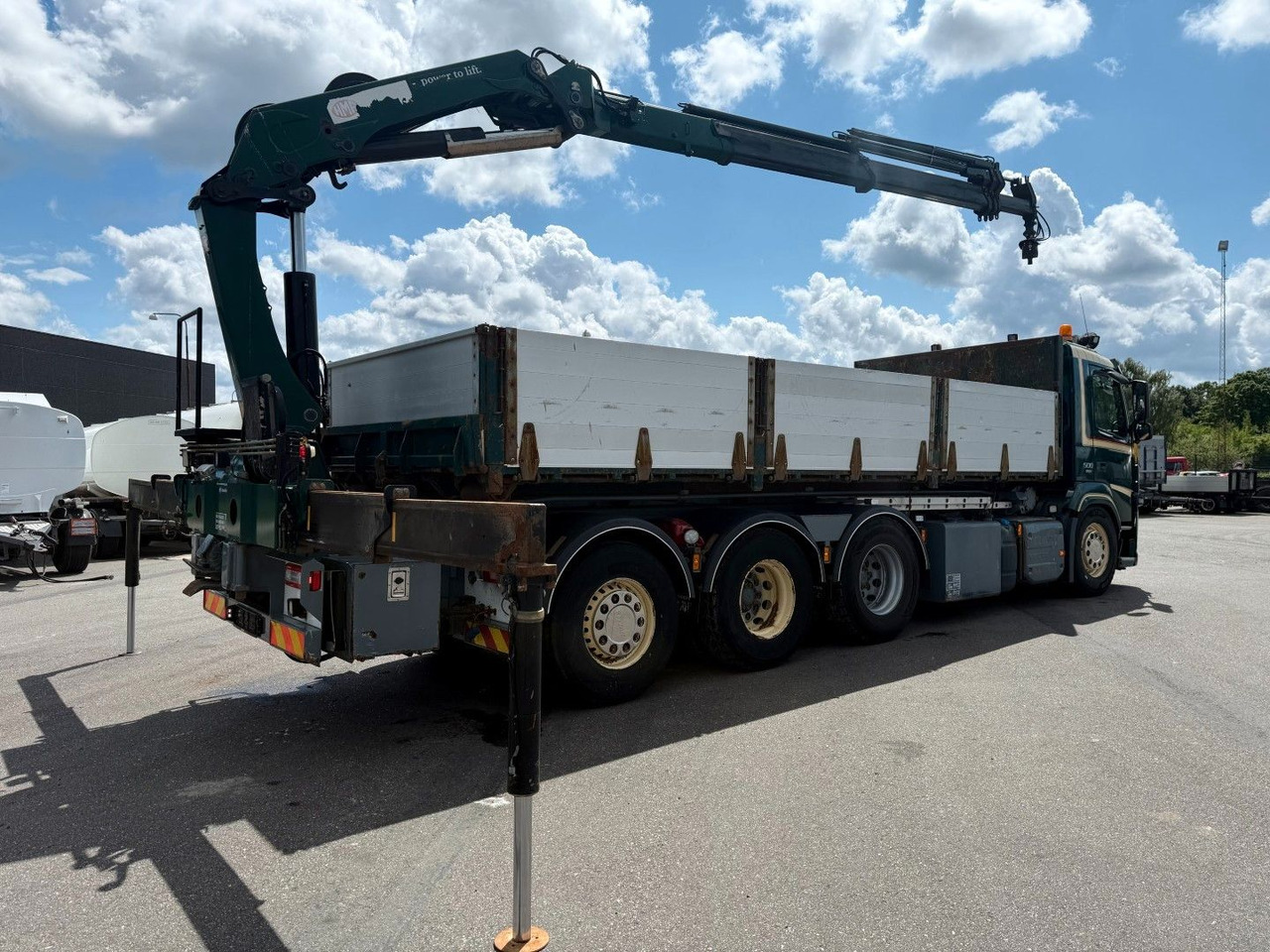 Volvo FM500 8x4*4 Tipper / Crane HMF2620-K5 - Самосвал, Автоманипулятор: фото 4 Volvo FM500 8x4*4 Tipper / Crane HMF2620-K5 - Самосвал, Автоманипулятор: фото 4