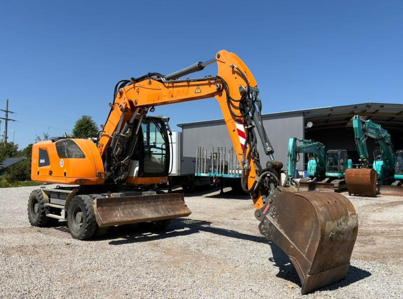 Liebherr A914 - Колёсный экскаватор: фото 3 Liebherr A914 - Колёсный экскаватор: фото 3