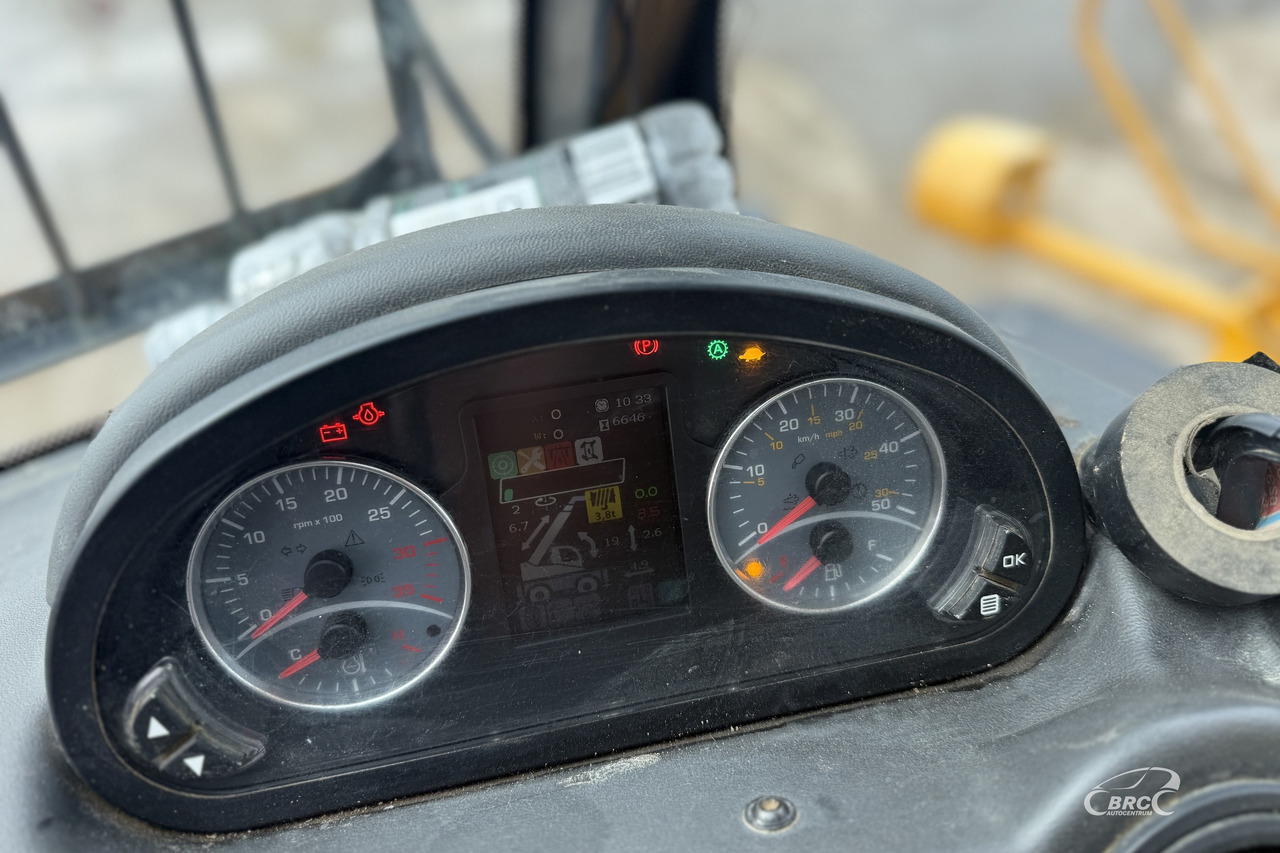 Телескопический фронтальный погрузчик Dieci Pegasus: фото 14 Телескопический фронтальный погрузчик Dieci Pegasus: фото 14