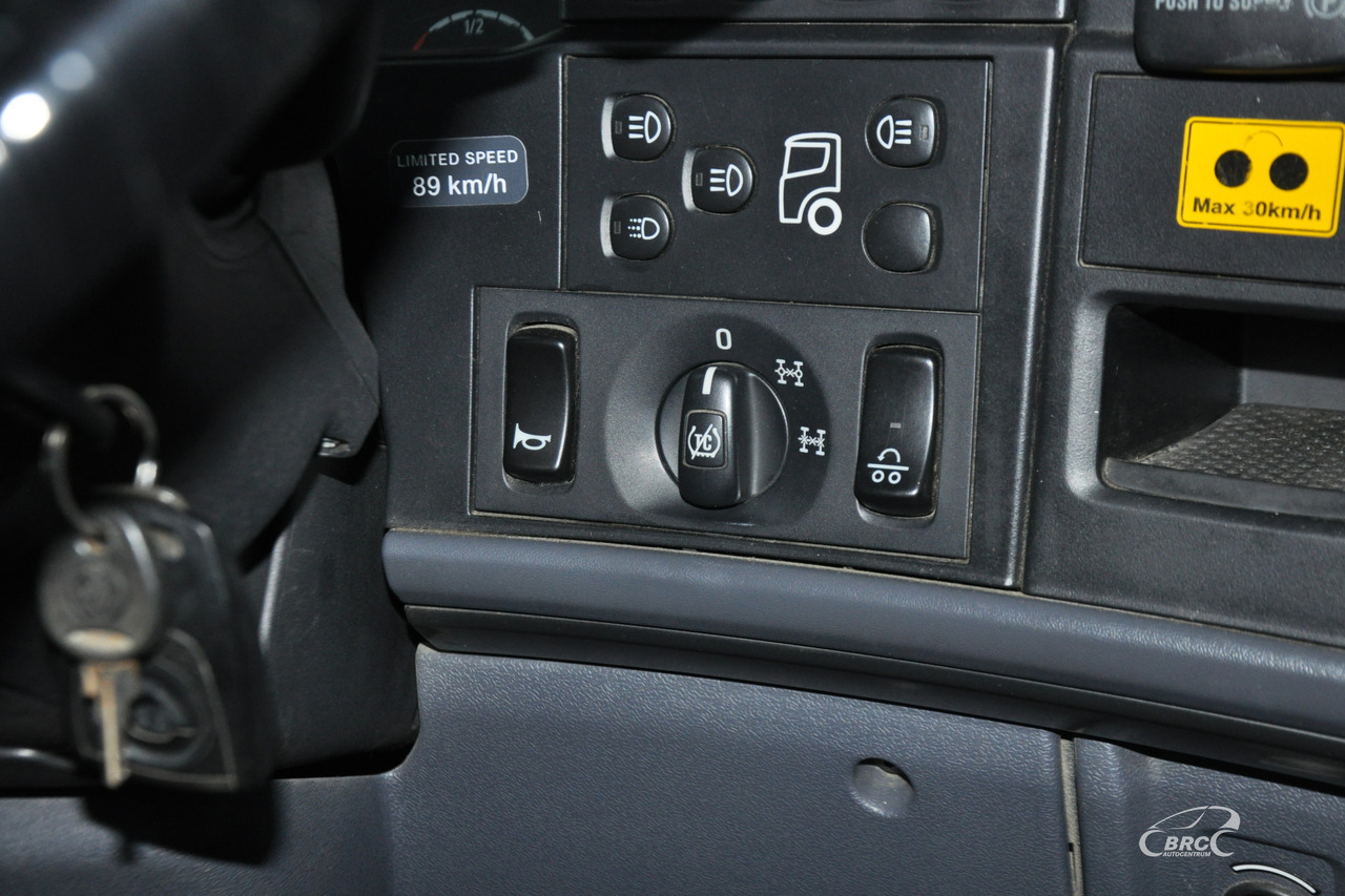 Самосвал Scania R 560: фото 20 Самосвал Scania R 560: фото 20