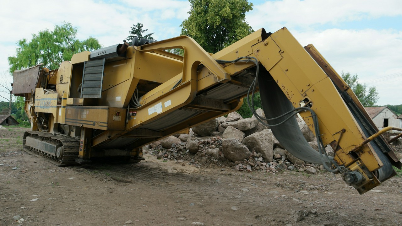 Extec C12+ Masa całkowita 48t - Мобильная дробилка: фото 1 Extec C12+ Masa całkowita 48t - Мобильная дробилка: фото 1