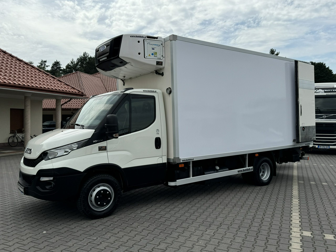 Фургон-рефрижератор Iveco Daily 70C17 Mroźnia Agregat Carrier Supra 750 10-Palet + Winda: фото 8 Фургон-рефрижератор Iveco Daily 70C17 Mroźnia Agregat Carrier Supra 750 10-Palet + Winda: фото 8