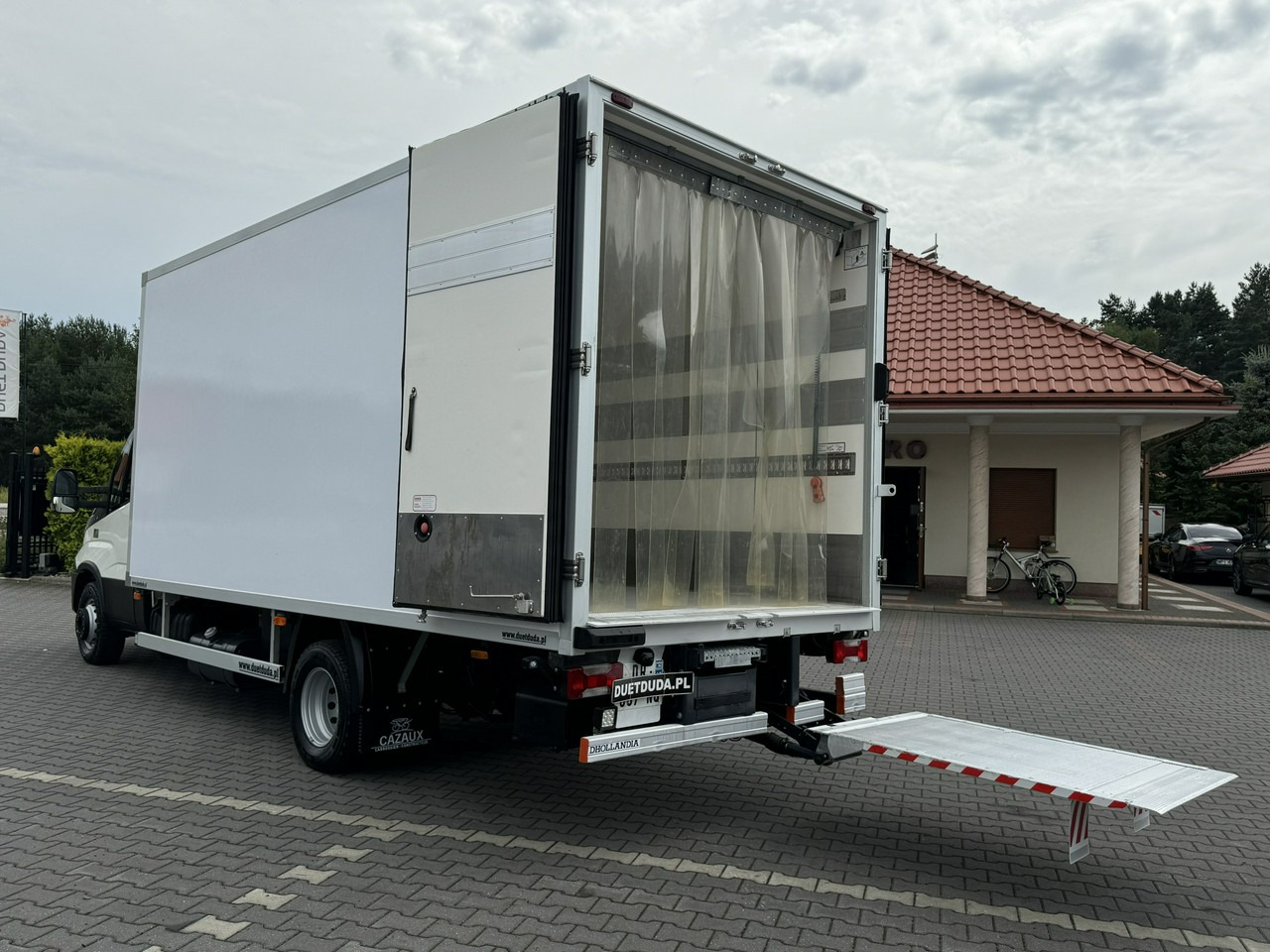 Фургон-рефрижератор Iveco Daily 70C17 Mroźnia Agregat Carrier Supra 750 10-Palet + Winda: фото 12 Фургон-рефрижератор Iveco Daily 70C17 Mroźnia Agregat Carrier Supra 750 10-Palet + Winda: фото 12