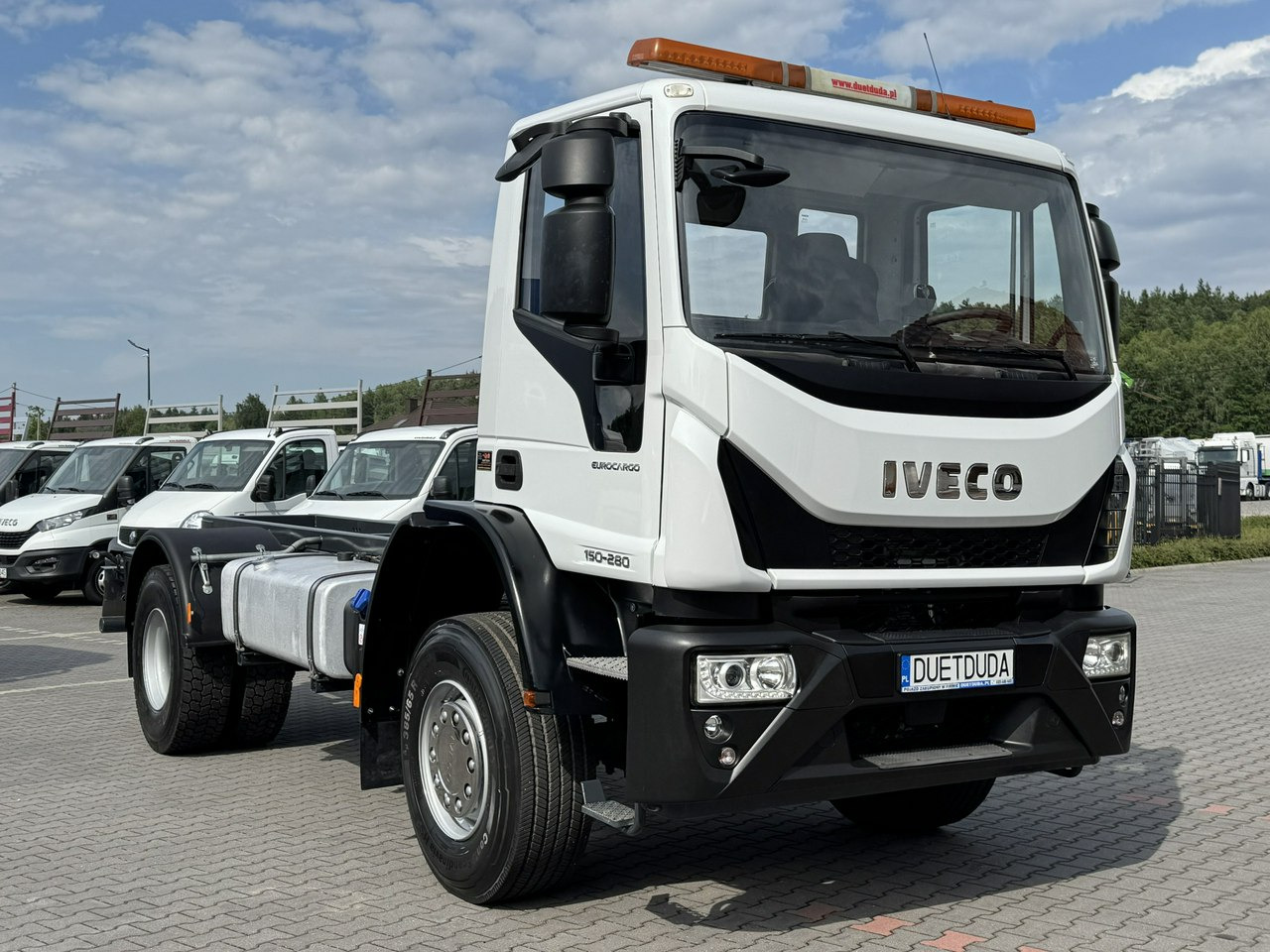 Iveco Eurocargo 150-280 Rama 550cm Napęd 4x4 Reduktor + Blokady - Грузовик-шасси: фото 4 Iveco Eurocargo 150-280 Rama 550cm Napęd 4x4 Reduktor + Blokady - Грузовик-шасси: фото 4