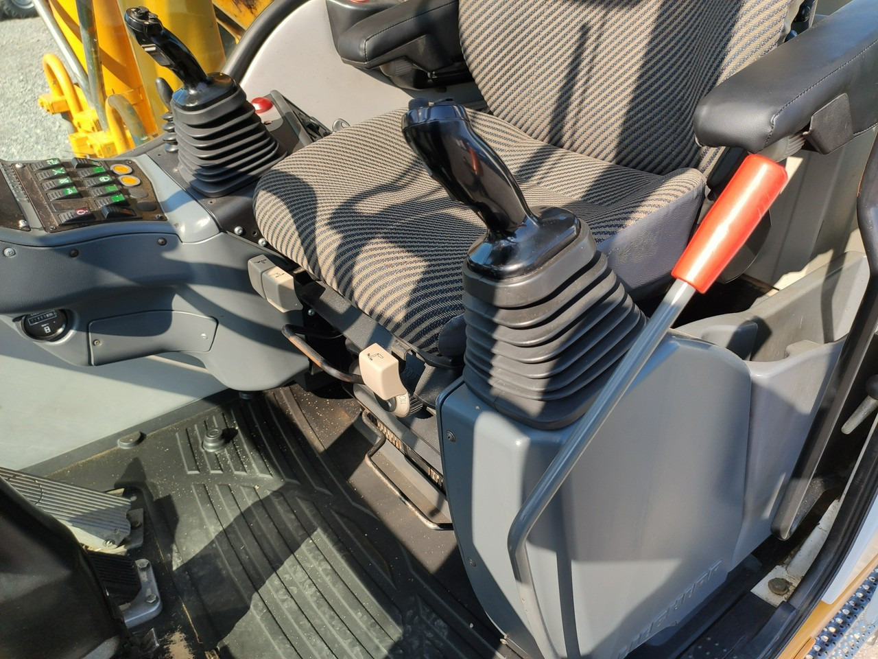 Колёсный экскаватор Liebherr A316 Maszyna po Pełnym Tulejowaniu Bez Luzów i Wycieków: фото 21